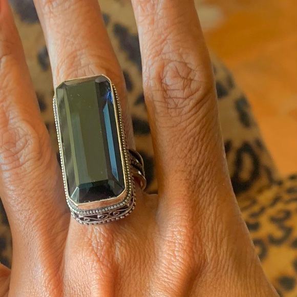 This item is being sold - Picture 4 of 12